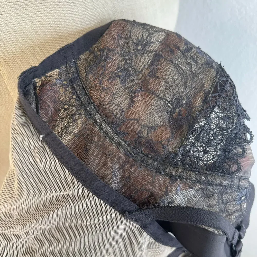 Victoria's Secret Very Sexy Sheer Open Front High Neck Bralette Very Size Large